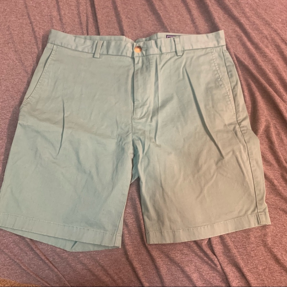 Vineyard Vines Breaker Shorts size 36